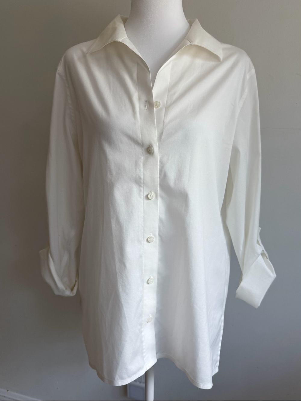 Chico’s women’s white button up shirt size 1